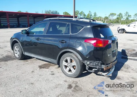 2015 Toyota Rav4 Xle из США, поврежденный, VIN 2T3RFREV1FW399746